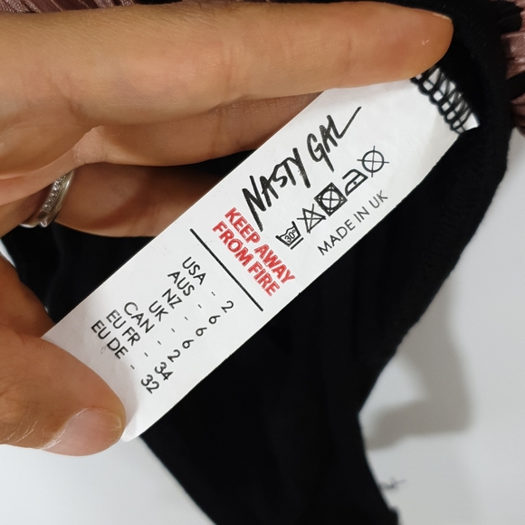 Nasty Gal hot polka dot bodysuit V neck soft 2 - Picture 7 of 15